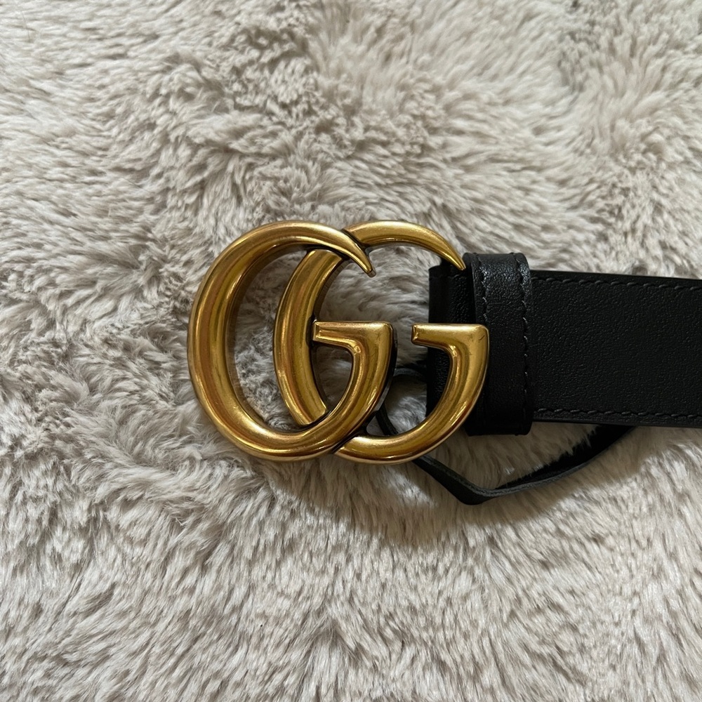 GUCCI Iconic Double G Buckle